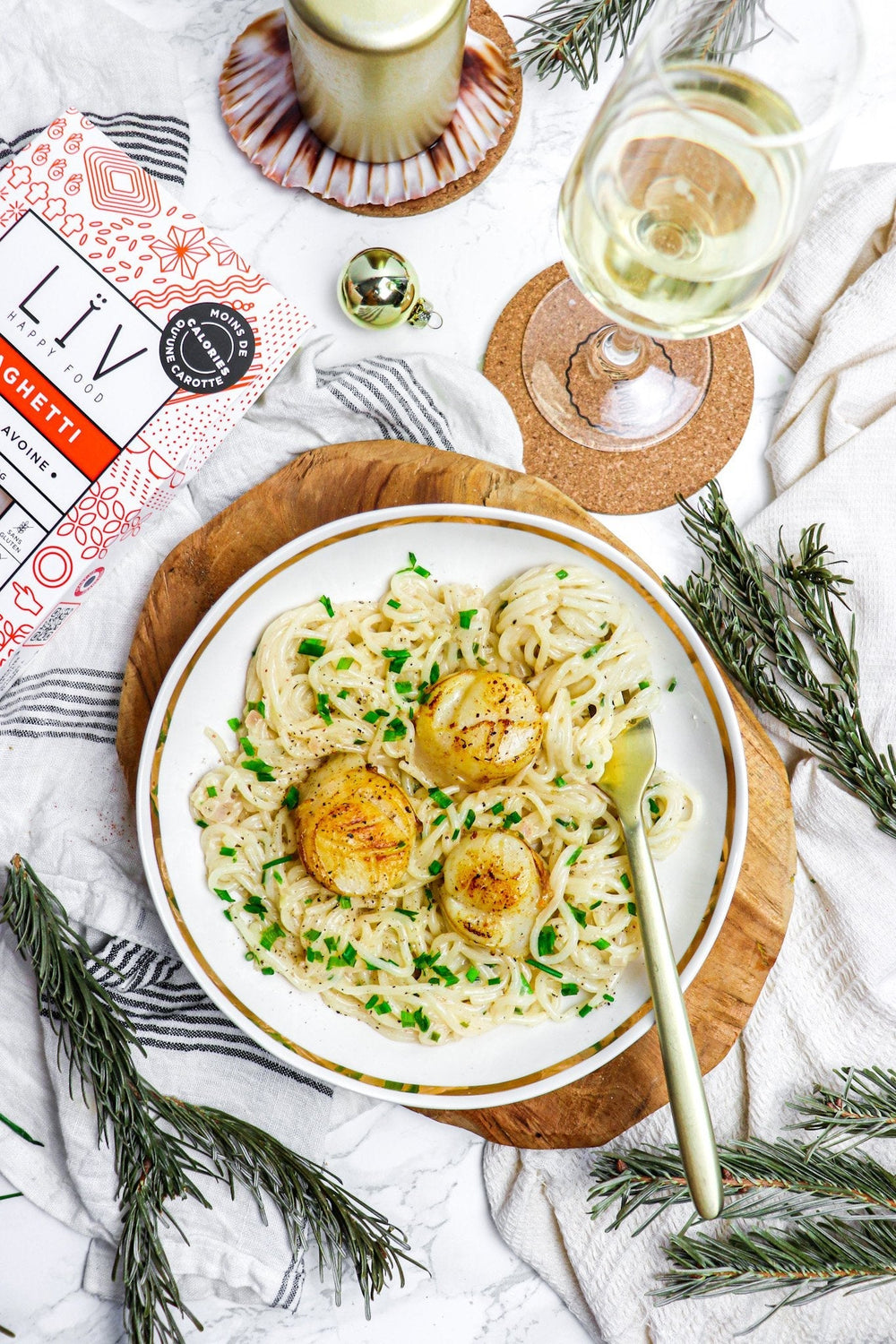 Spaghetti aux Saint-Jacques et champagne