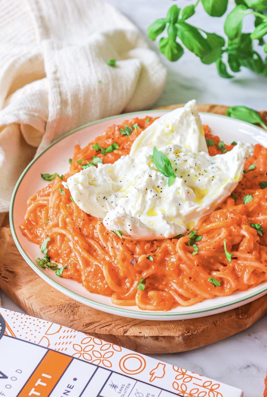 Spaghetti crémeux poivron burrata
