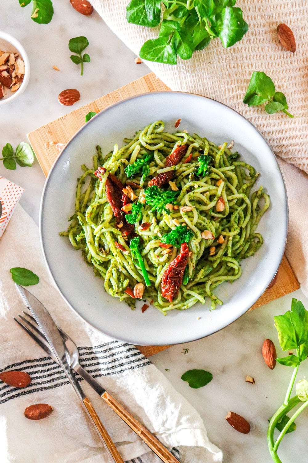 Spaghetti au pesto de cresson